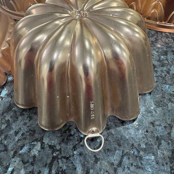 Set of 5 Vintage Copper & Aluminum Wall Molds – Kitchen Decor - Picture 3 of 9